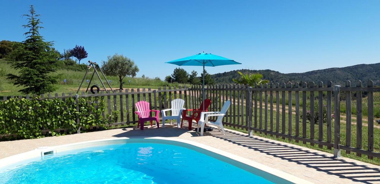 Gites "Entre Les Vignes" Tourreilles Bagian luar foto